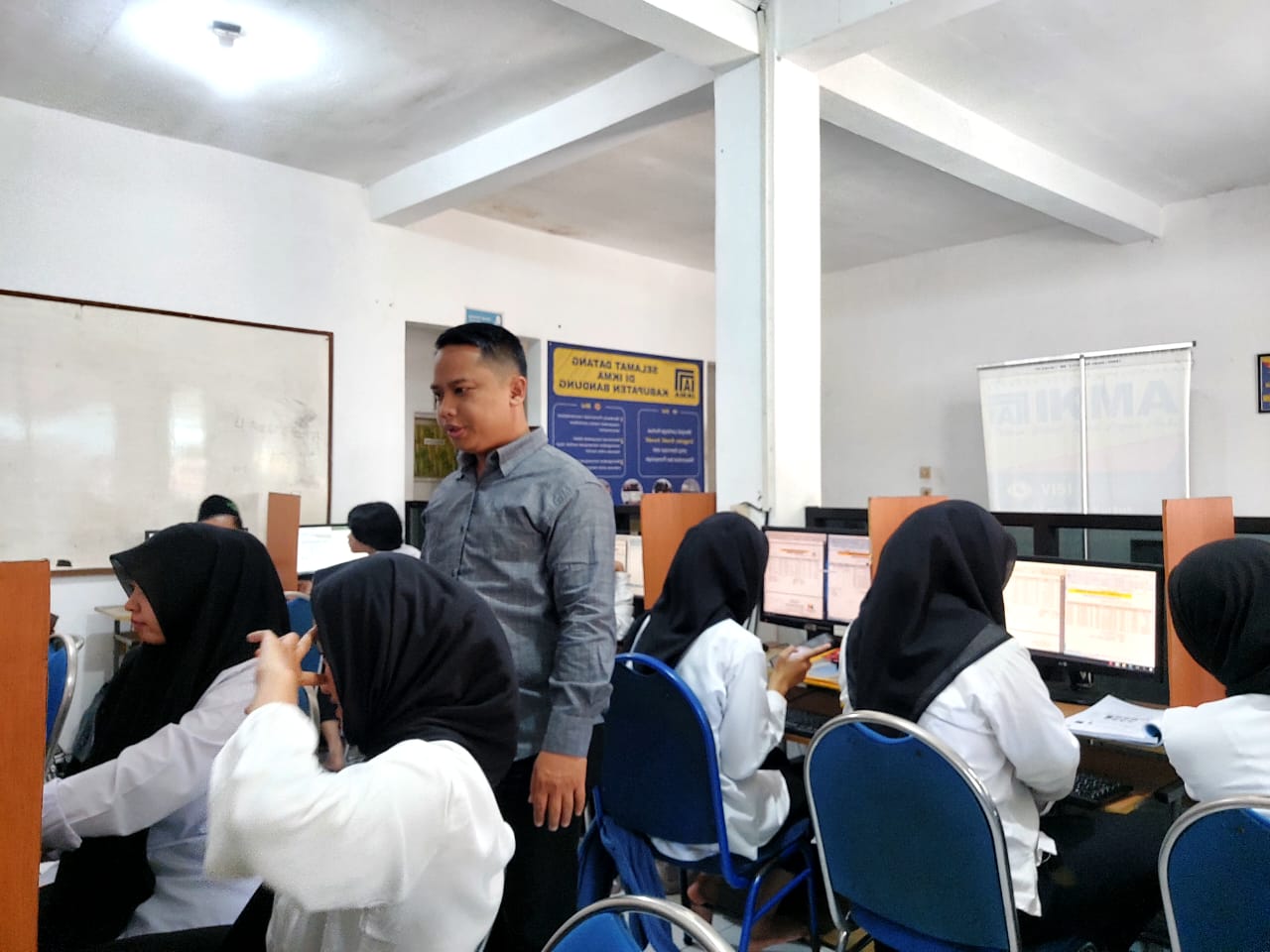 dce998c6a054073499b428a4b6cad2c9f79aae39